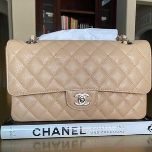 Chanel Medium Classic Double Flap Beige Clair